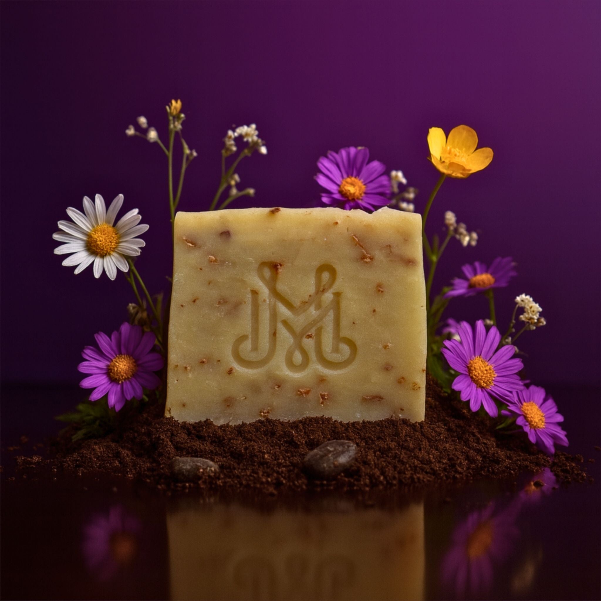 Wild Flower | 4.25-5oz Soap Bar | Botanic – Feminine Floral & Powdery Soap with Oatmeal